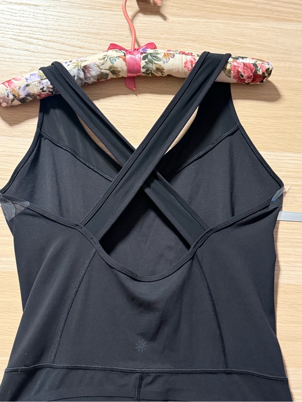 Athleta Black Cross-Back Sports Cami